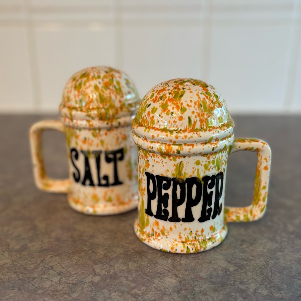 70's XL Ceramic Salt and Pepper Shaker Set - Drip Glaze Splatter Ceramic Shakers